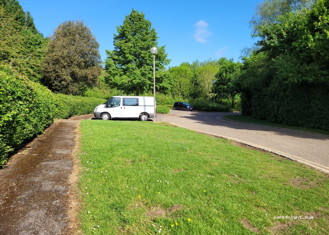 (MK15 0DT)  - Livingstone Drive — foto 3