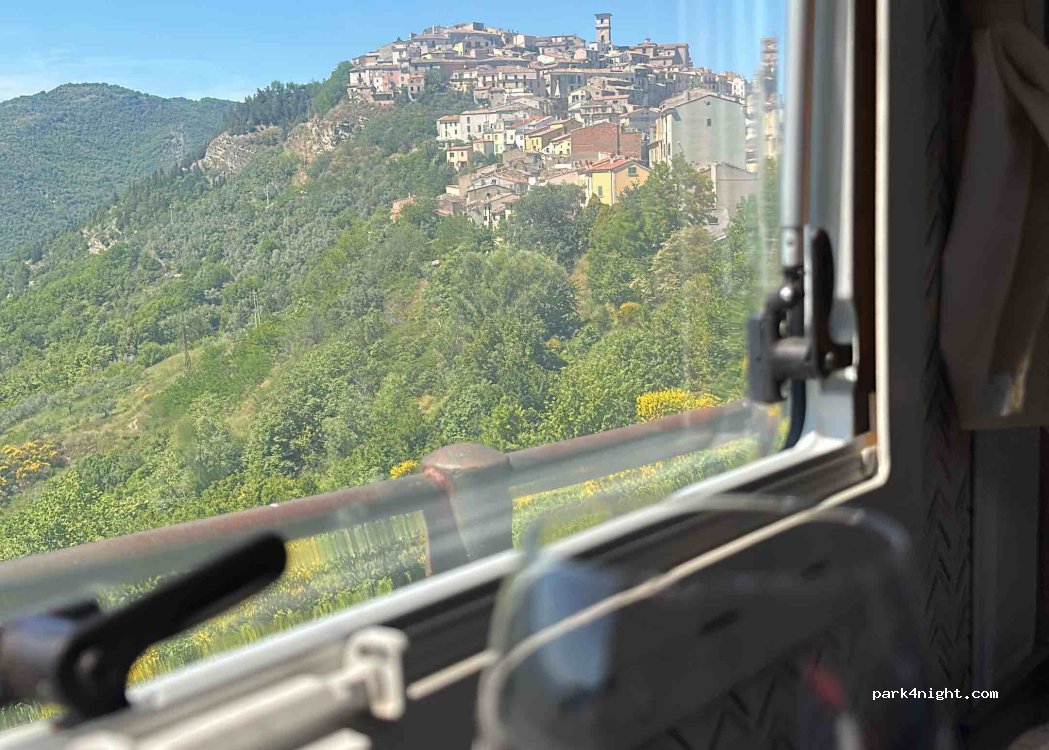 (86029) Trivento - 86 Piazza Fontana — foto 2