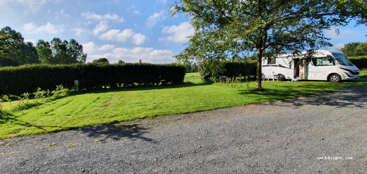 Camping le lac des Charmilles — foto 4