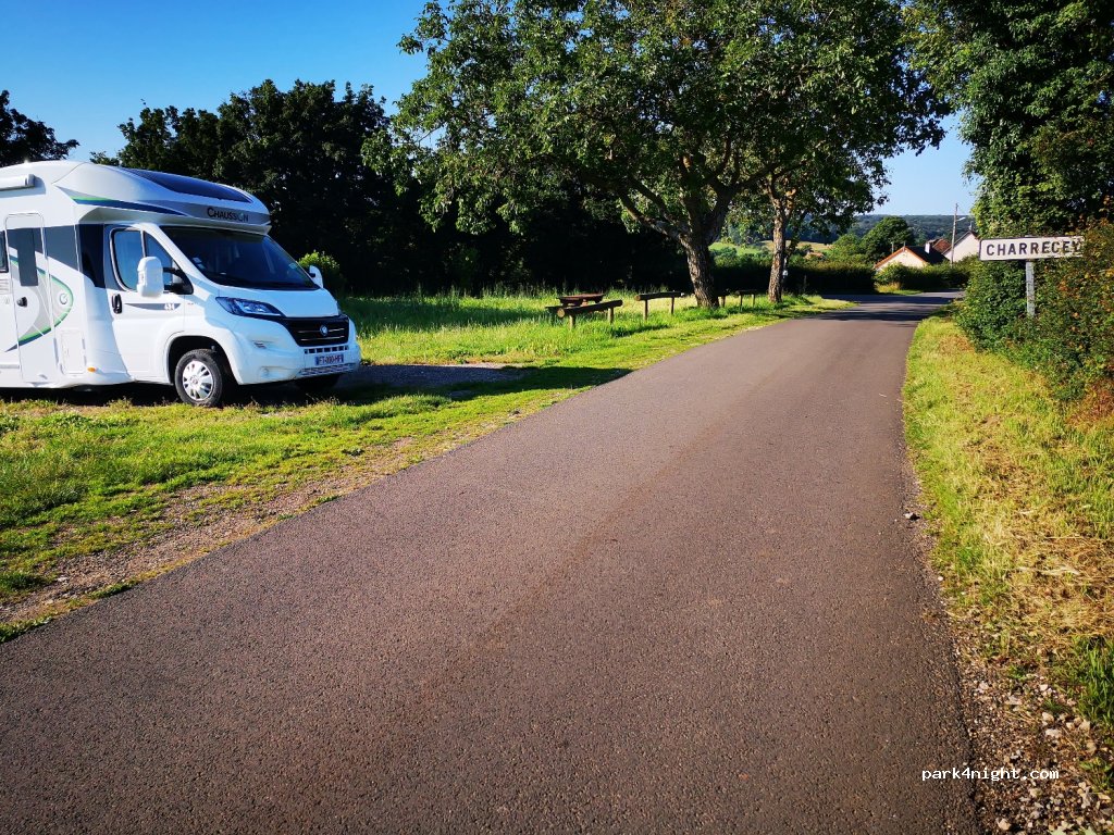(71510) Charrecey - 5 Route des Crêtes — foto 2