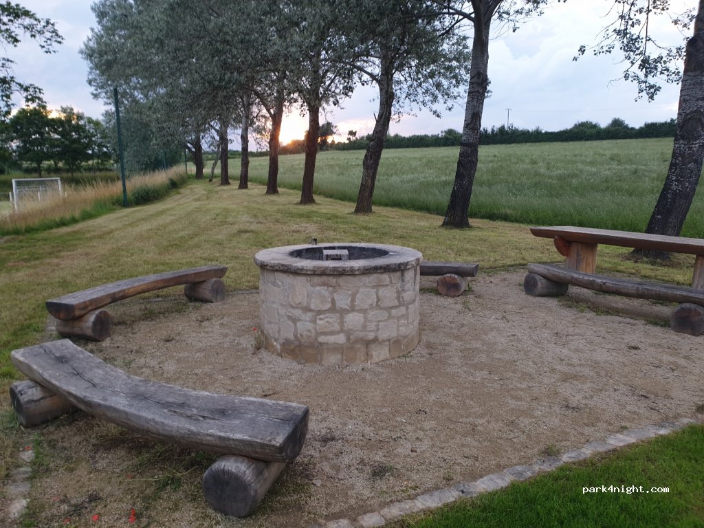 (7641) Waldbillig - 7 Am Lahr — foto 2