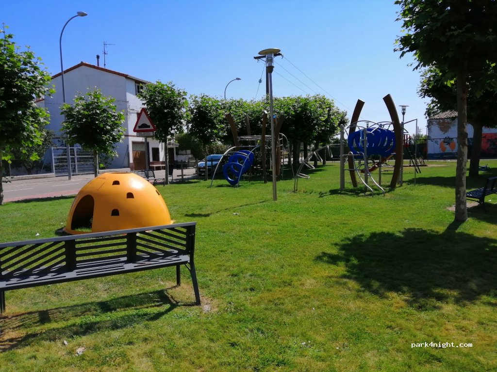 (26240) Castañares de Rioja - 13 Camino Estación — foto