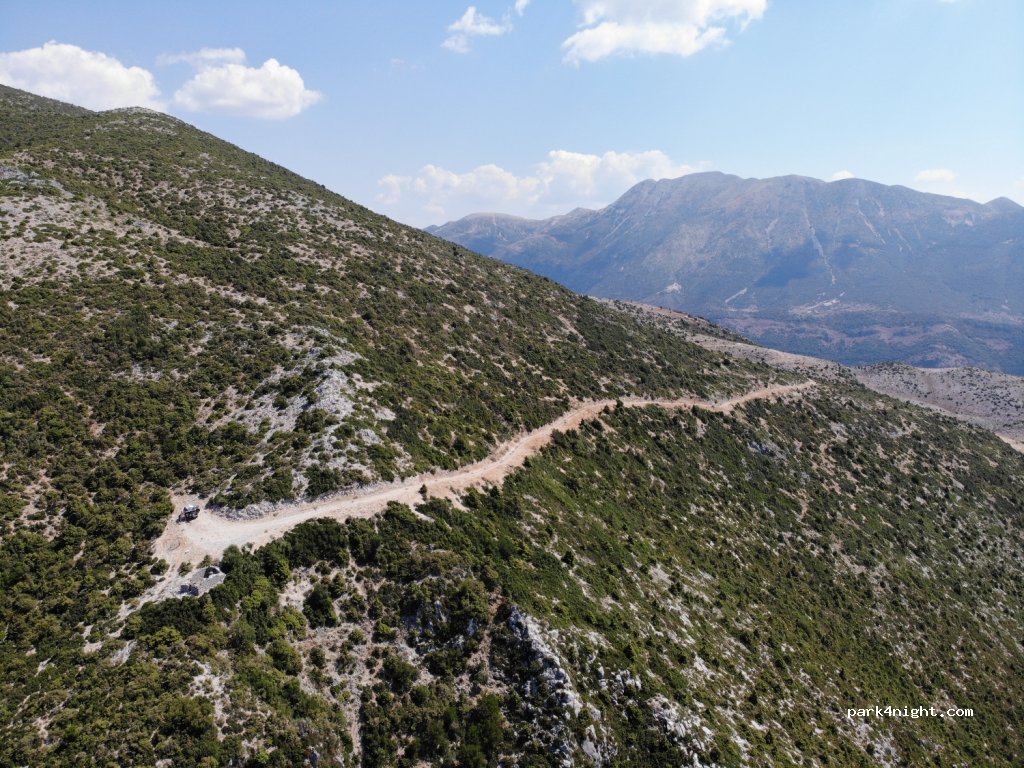 (462 00) Choika - Unnamed Road — foto