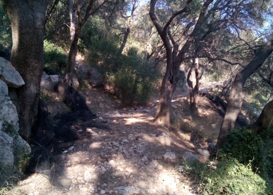 (480 60) Agia - Unnamed Road — foto 3