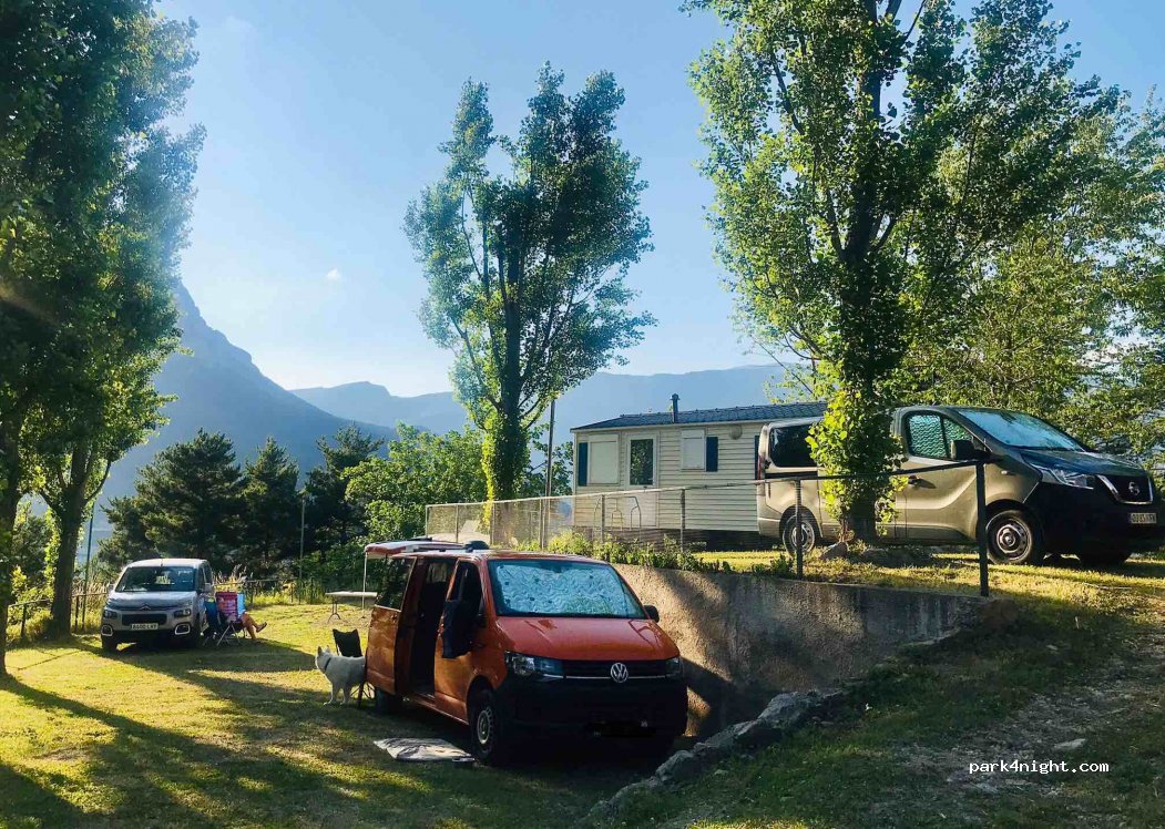 Càmping Mirador al Pedraforca — foto