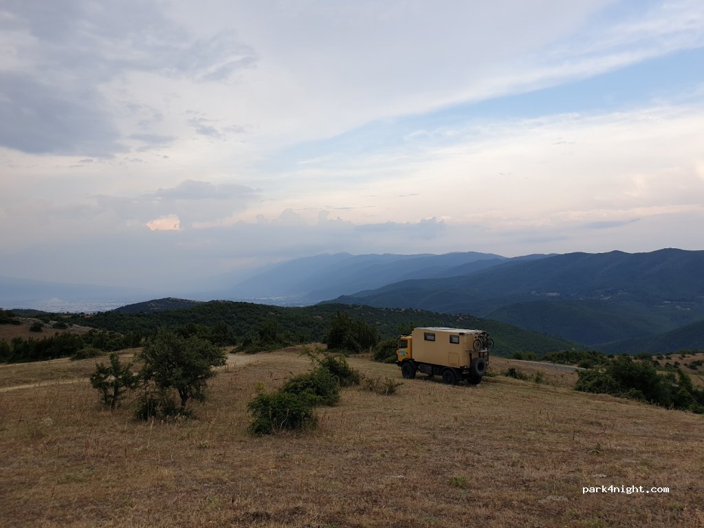 (2400) Strumica - Unnamed Road — foto