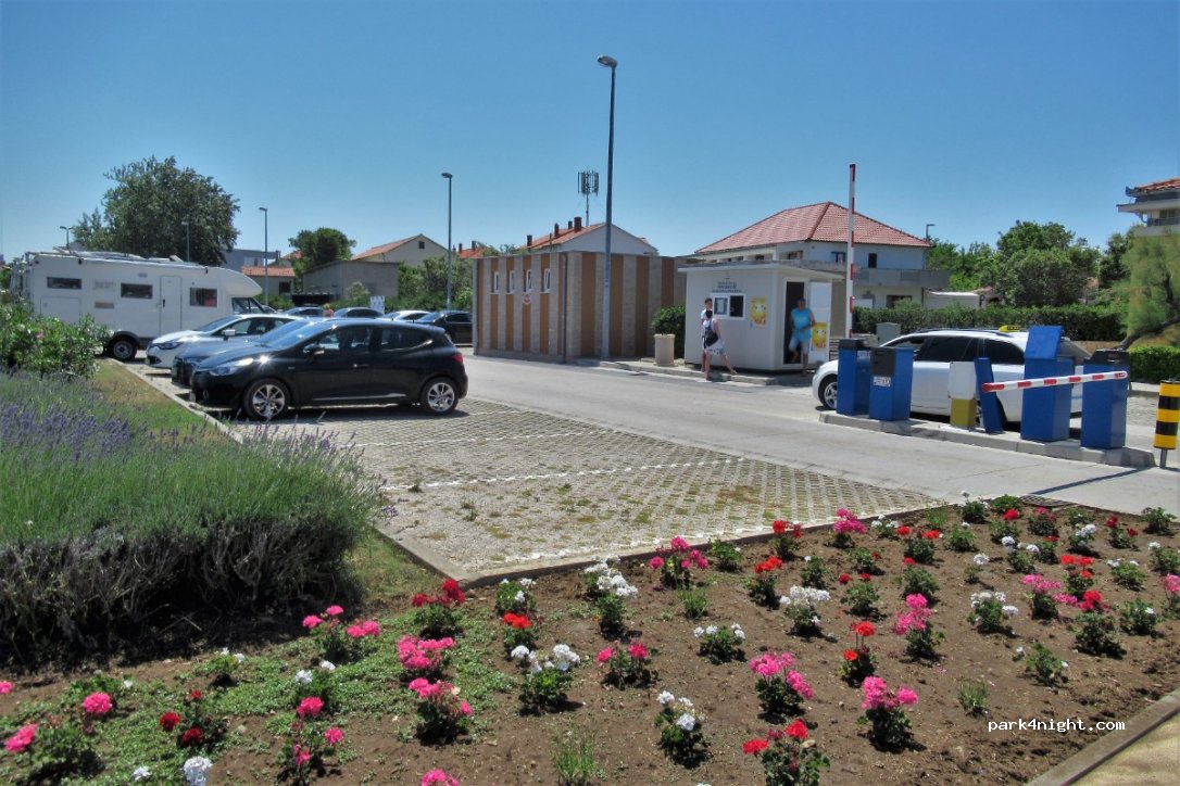 (23232) Nin - Obala kneza Branimira — foto 3