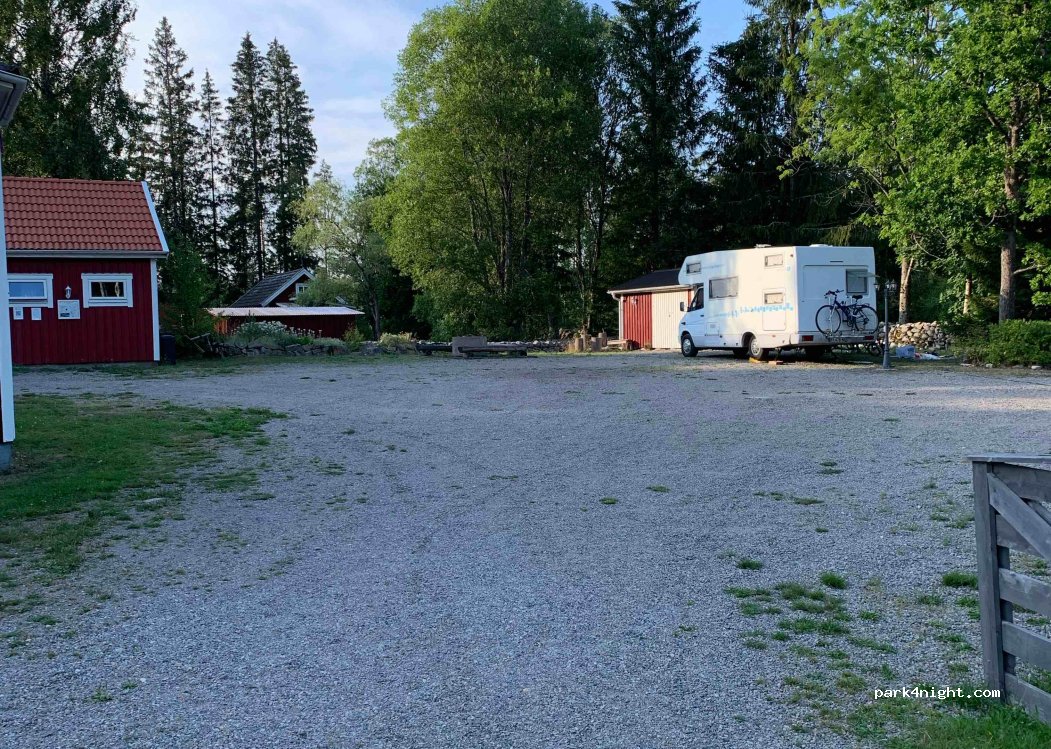 (360 70) Ösjöbol - — foto