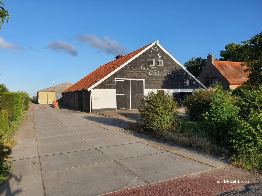 Landscape camping and RV Claeskinderen — foto