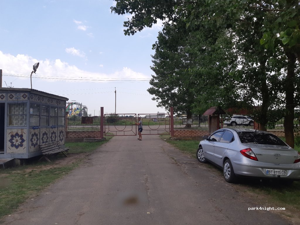 Tent town Prymoria — foto 3