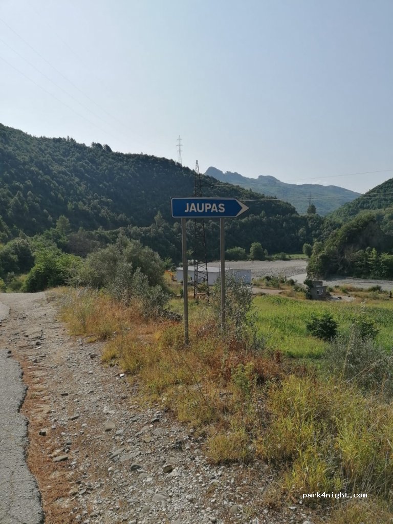 (5405) Bogovë - Unnamed Road — foto 2