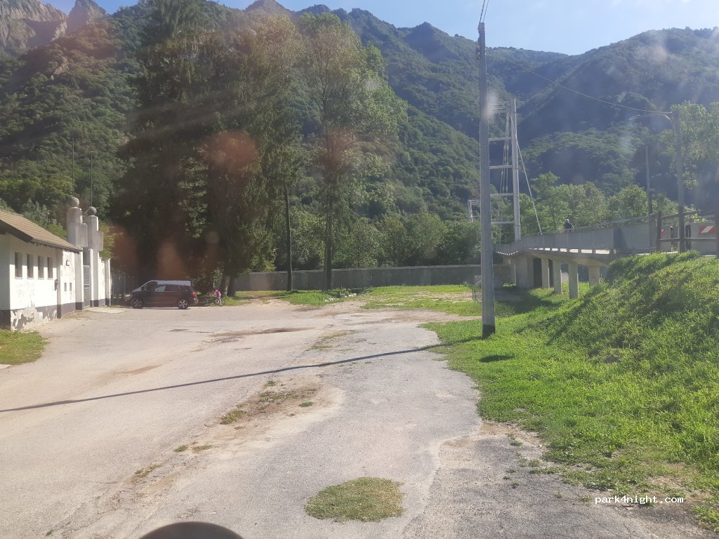 (28877) Ornavasso - 15 Via Menconi — foto