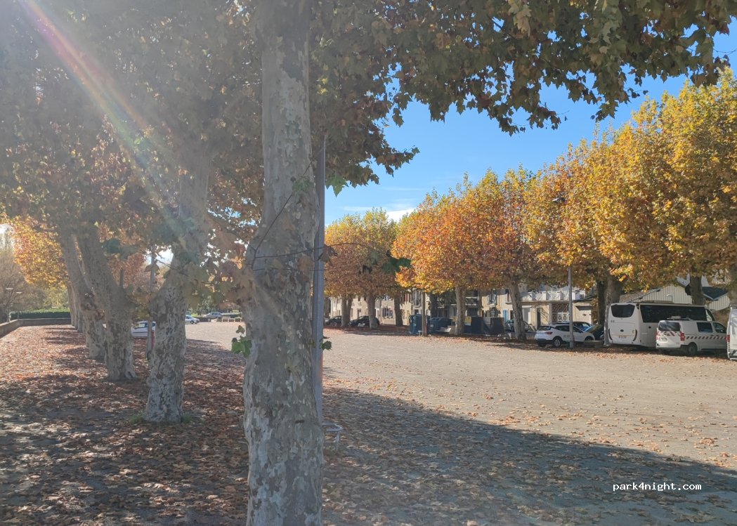 Aire camping-car Cazères — foto 5