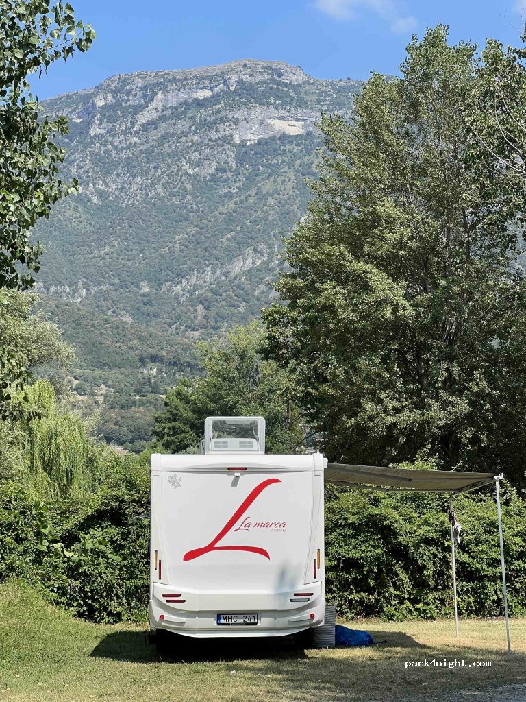 Camping Due Laghi — foto