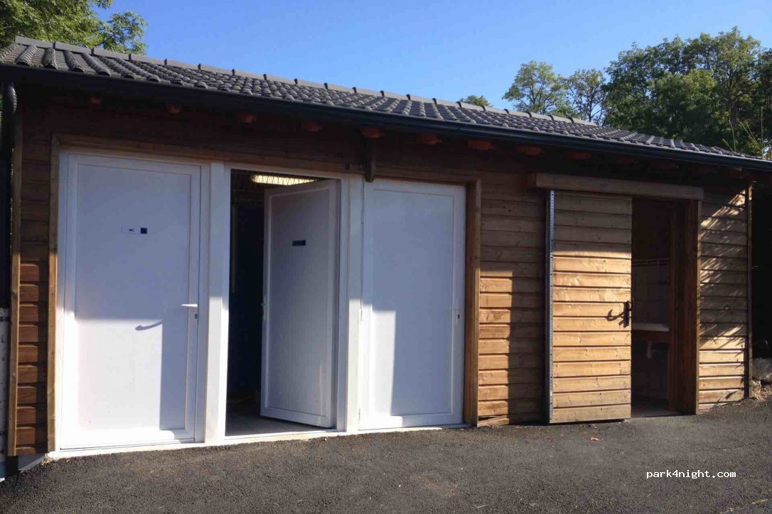 Camping et Complexe aqualudique | Le Rocher de Grelet — foto 3
