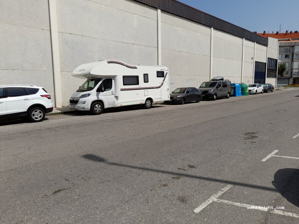 (39740) Santoña - 21 Avenida de Lons — foto