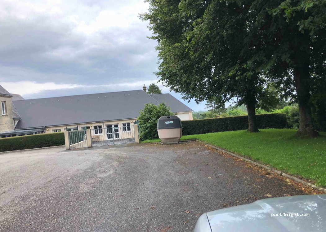 (50310) Saint-Marcouf - 3 La Cour au Roy — foto