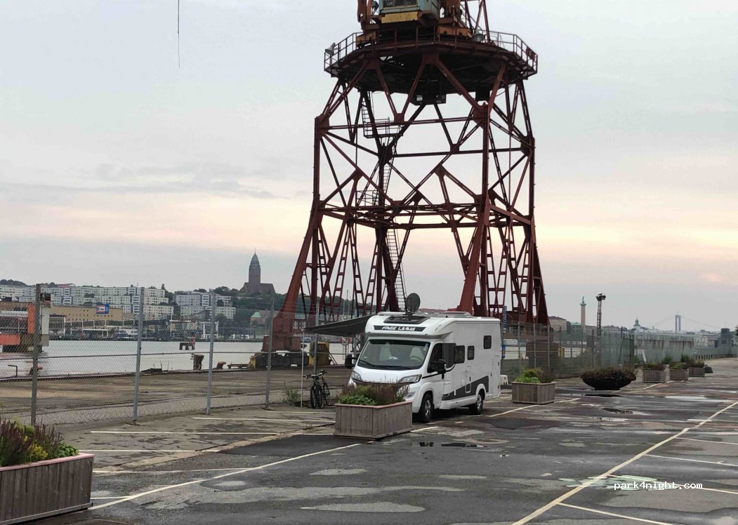 (417 55) Göteborg - Anders Carlssons gata 13-17 — foto 2