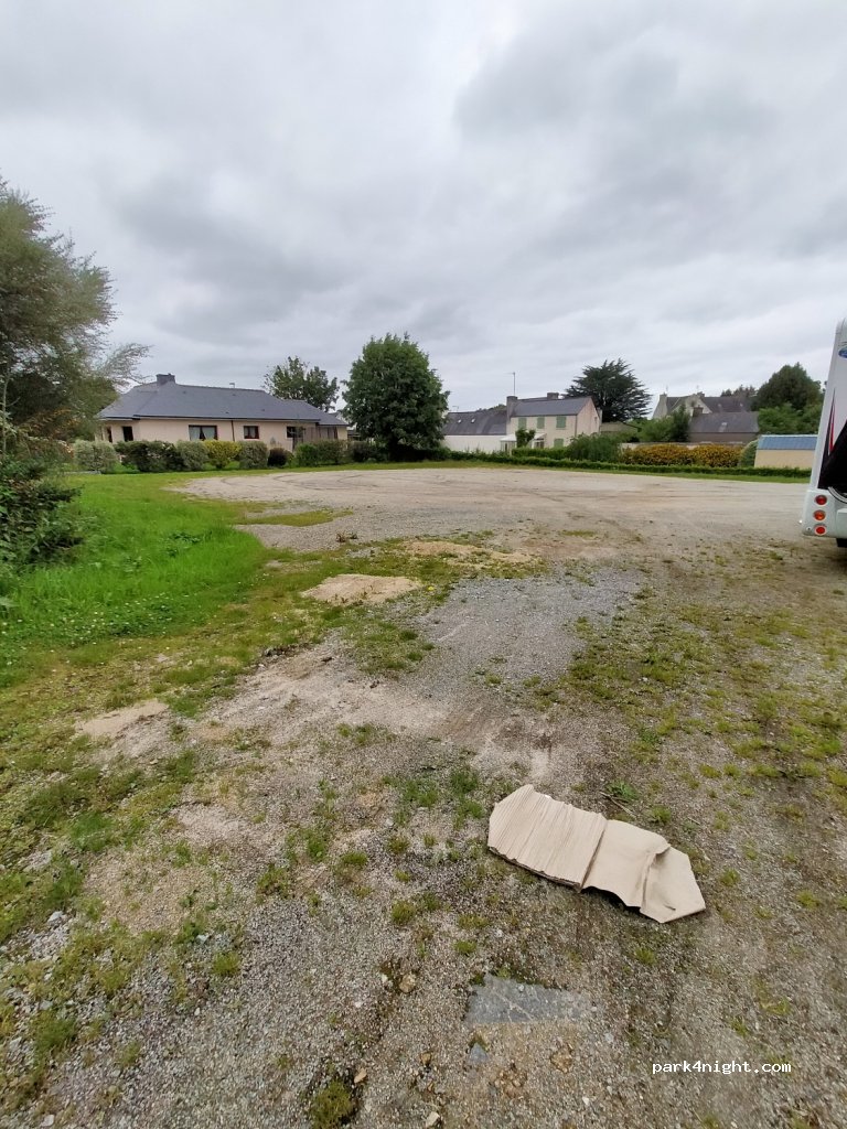 (29640) Lannéanou - 3 Le Bourg — foto 2