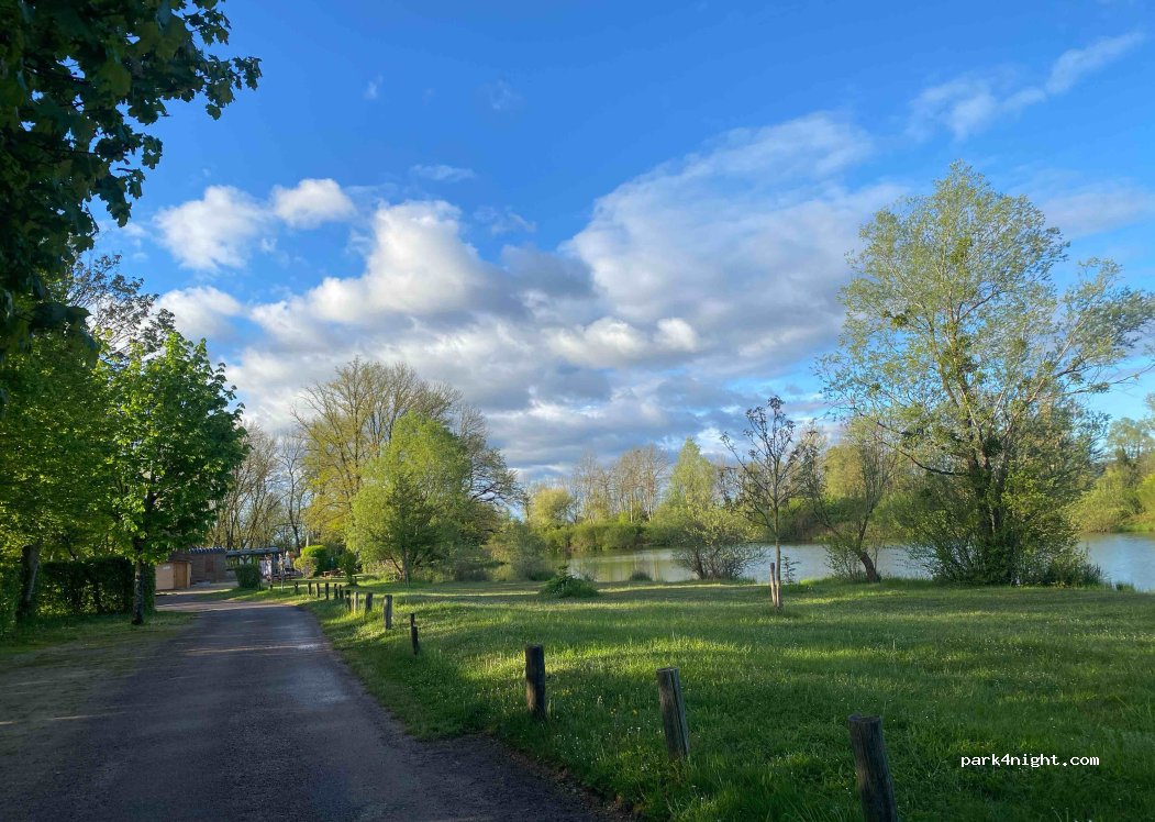 (21570) Riel-les-Eaux - D13 — foto 2