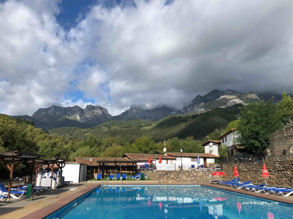 Camping San Pelayo. — foto