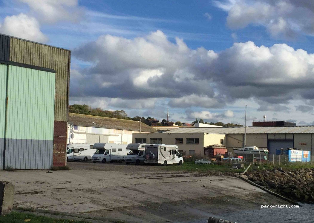 (76200) Dieppe - 76200 Quai de la Somme — foto 3