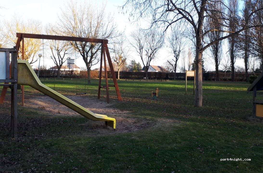 Camping - Les Bords de Creuse — foto 3