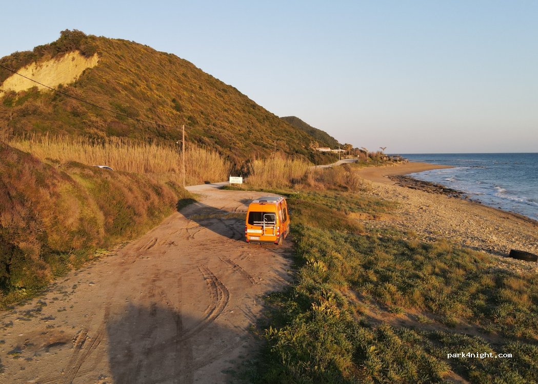 (490 80) Kerkira - Unnamed Road — foto 3