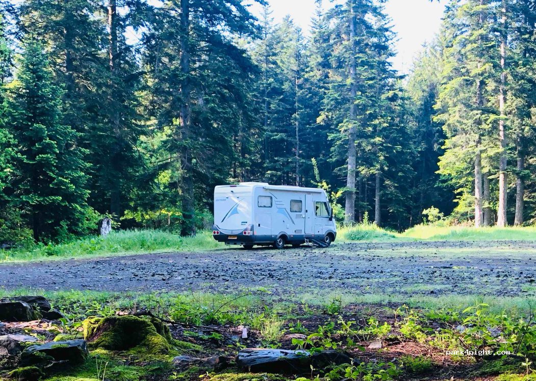 (43200) Le Pertuis - Unnamed Road — foto