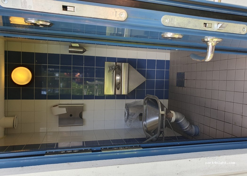 (452 92) Strömstad - E6 — foto 2