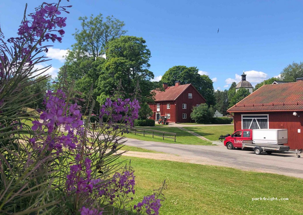 (660 10) Bengtsfors - 2 STENEBY PRÄSTGÅRD — foto