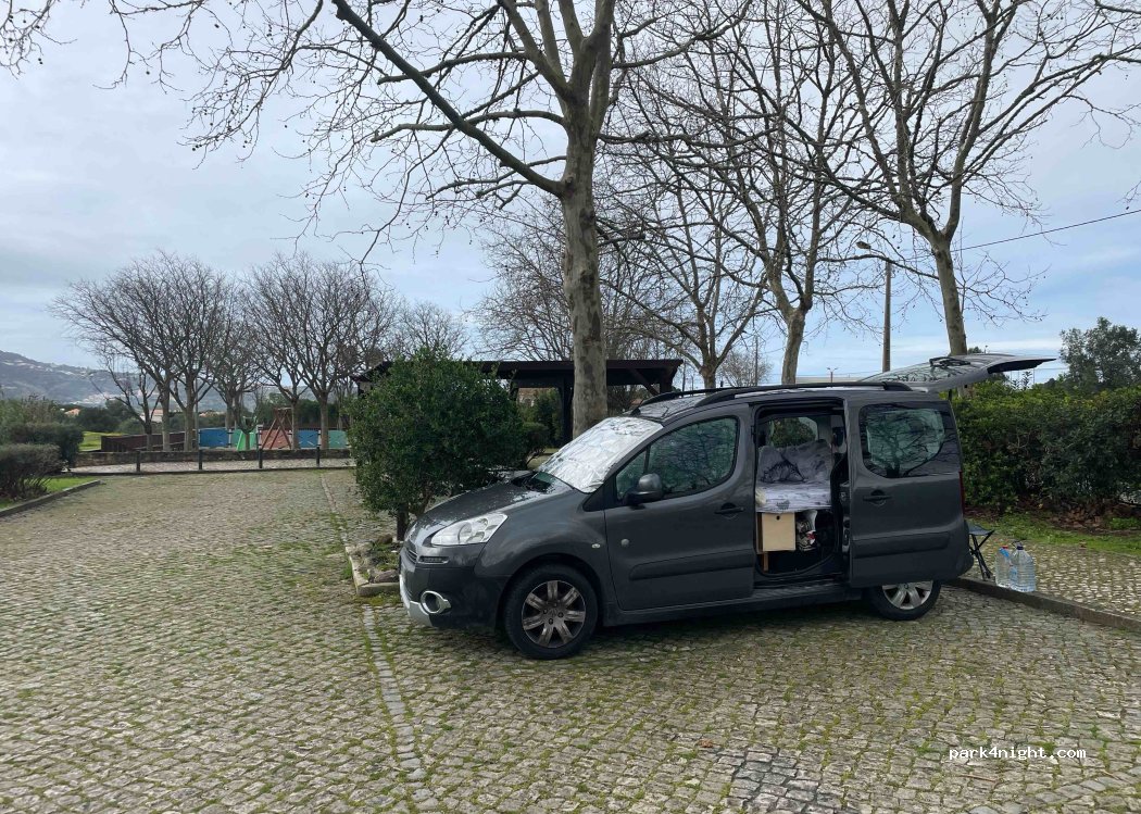 (2710) Sintra - 92 Estrada de Nafarros — foto 5