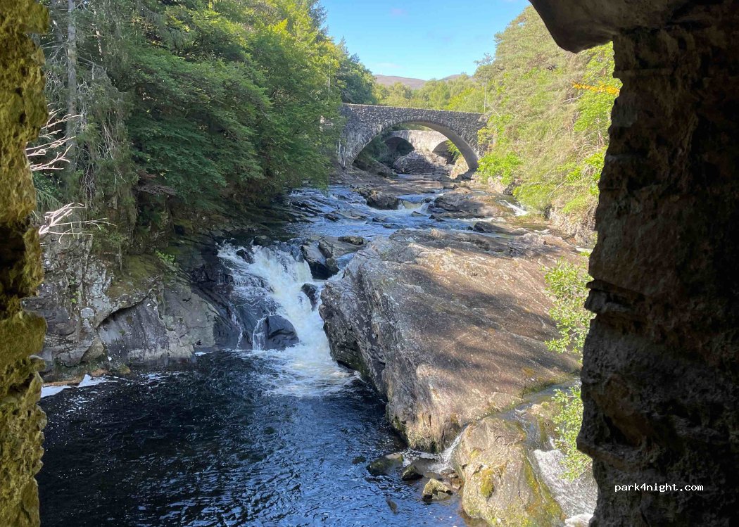 (IV63 7WE) Glenmoriston - A82 — foto