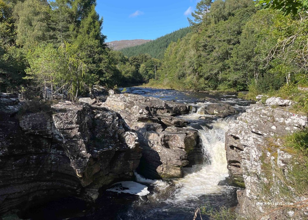 (IV63 7WE) Glenmoriston - A82 — foto 2