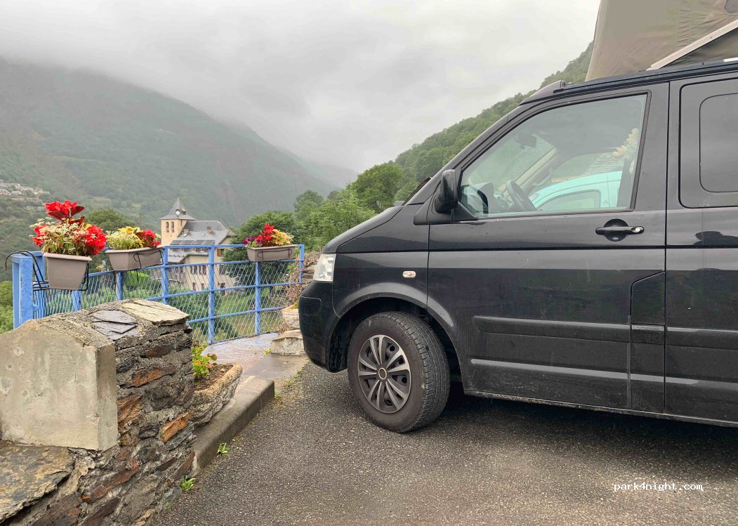 (65120) Chèze - Le Village — foto