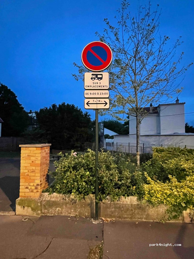(51200) Épernay - 20 Rue de Sézanne — foto 2