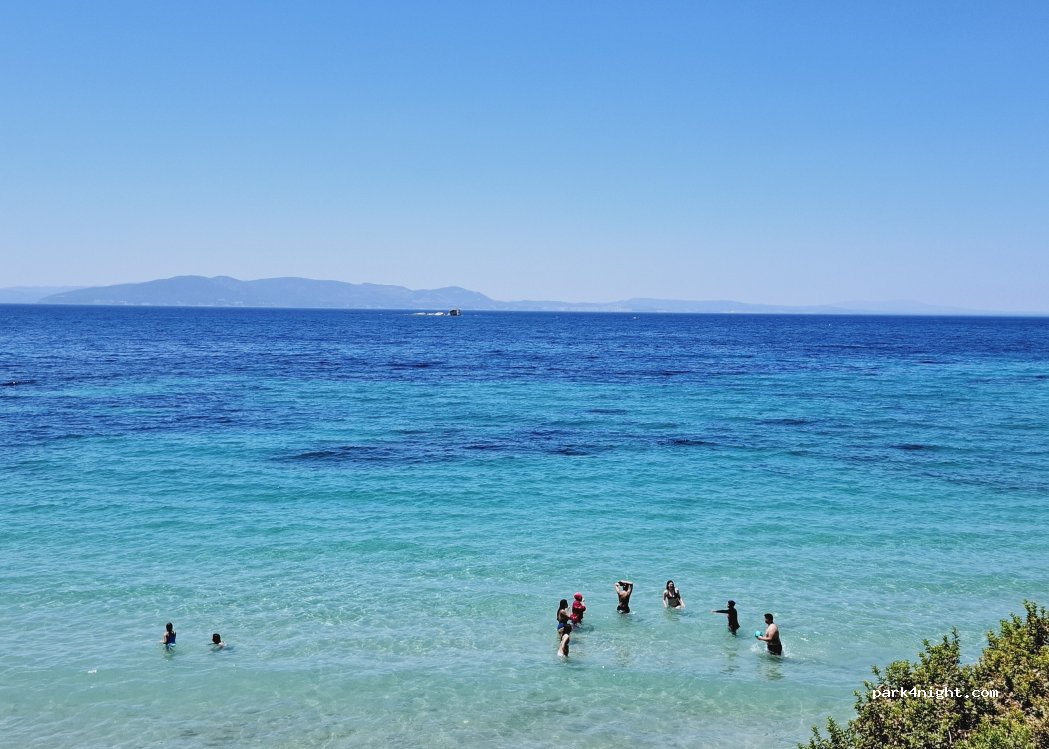 (35980) İzmir - 50 Bademli Pissa Sokak — foto 2