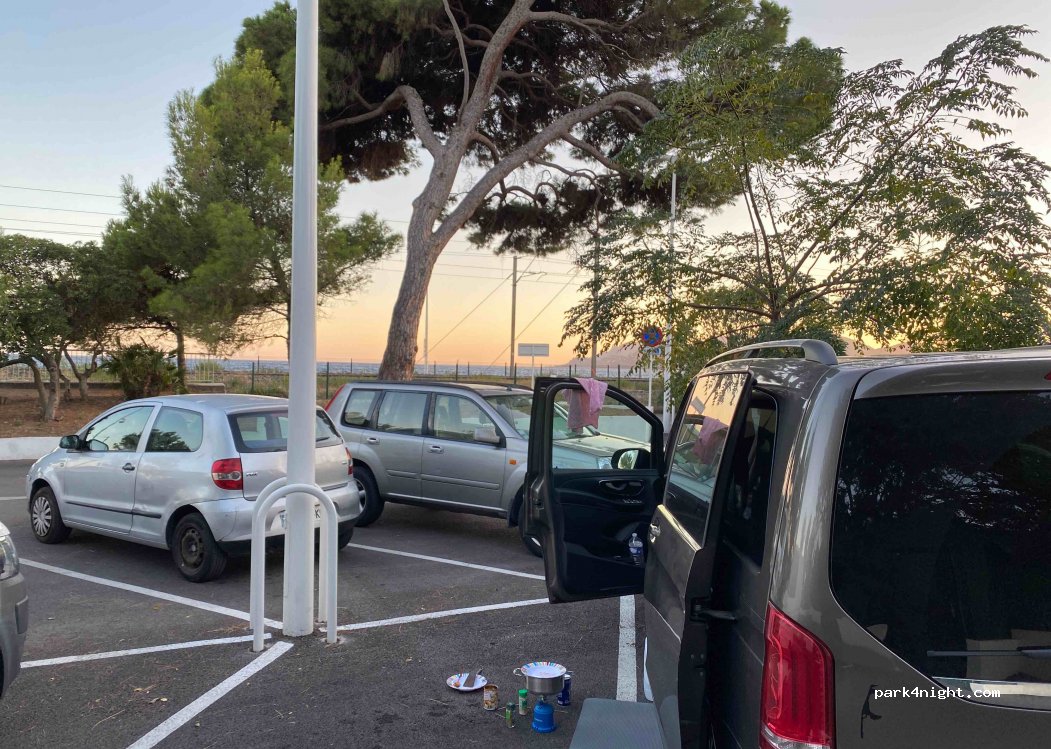(06400) Cannes - 25 Avenue du Docteur Raymond Picaud — foto 3