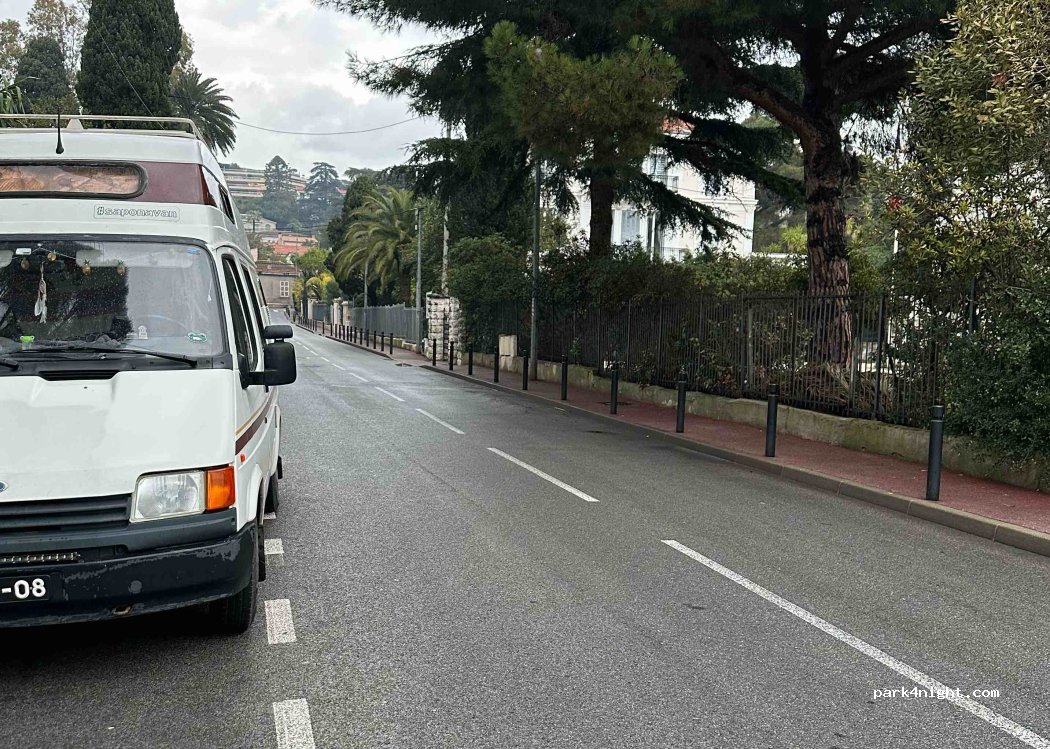 (06400) Cannes - 25 Avenue du Docteur Raymond Picaud — foto 4