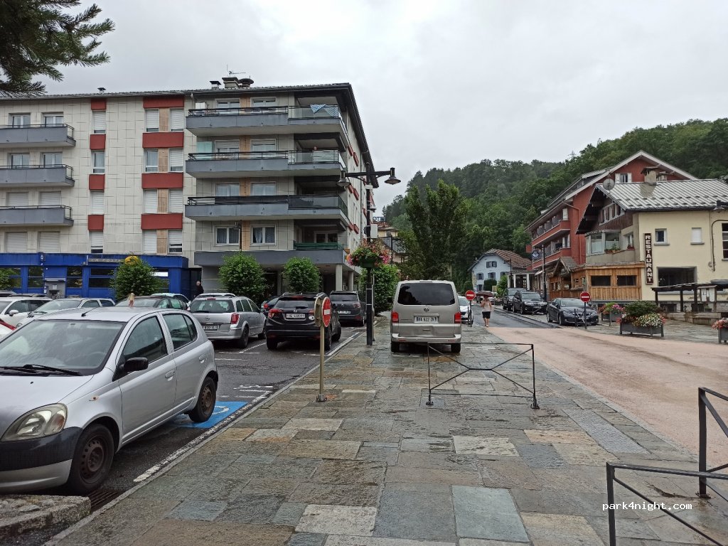 (74170) Saint-Gervais-les-Bains - 148 Rue des Écoles — foto 3
