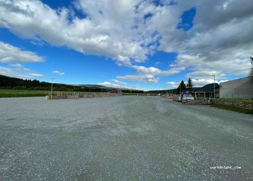 (2560)  - 5152 Nord-østerdalsveien — foto 2