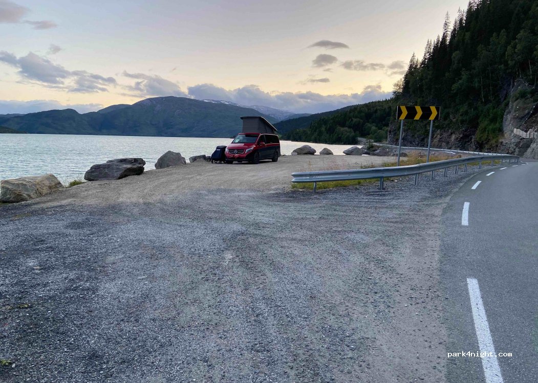 (8615)  - Langvassveien — foto