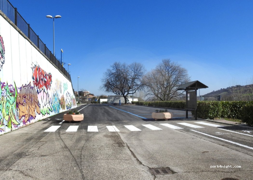 (62029) Tolentino - Viale Cartiere — foto 4
