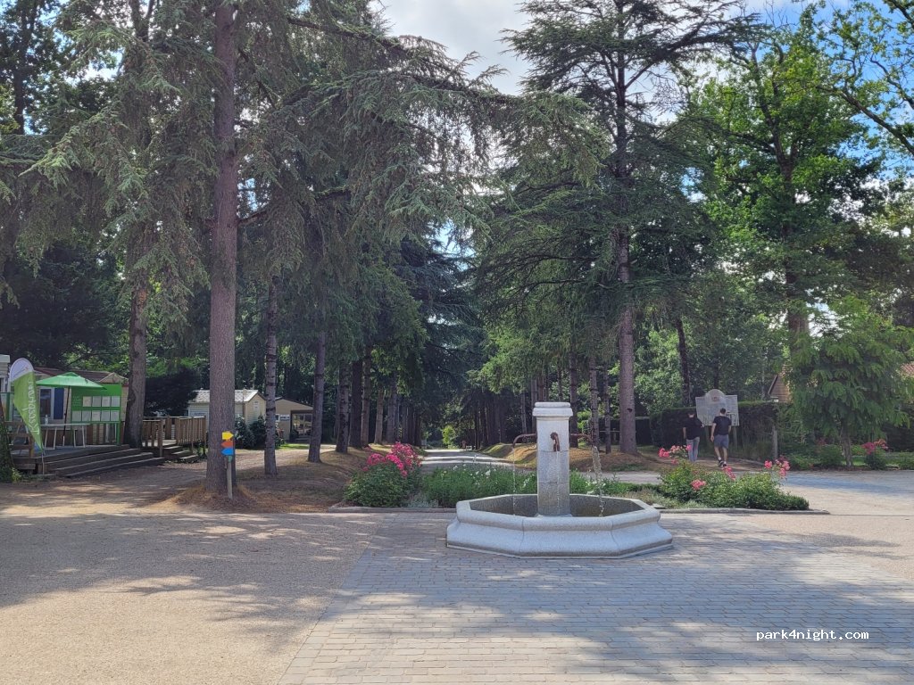 Castel Camping La Garangeoire — foto 2