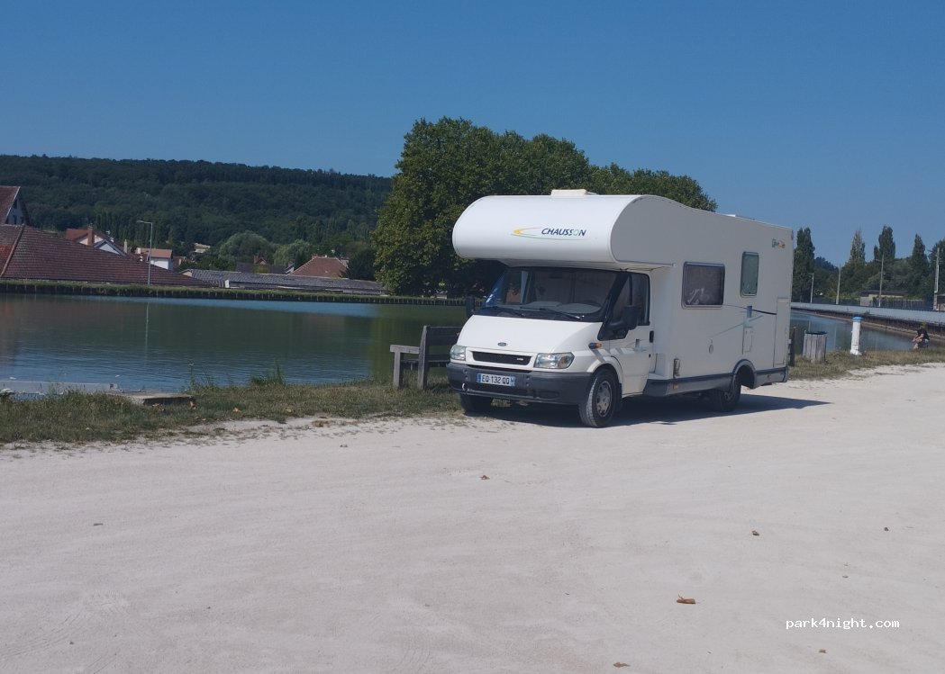 (21500) Montbard - 33 Rue Carnot — foto 5