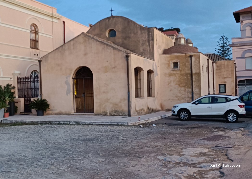 (09123) Cagliari - 17 Via SS. Lorenzo e Pancrazio — foto 5