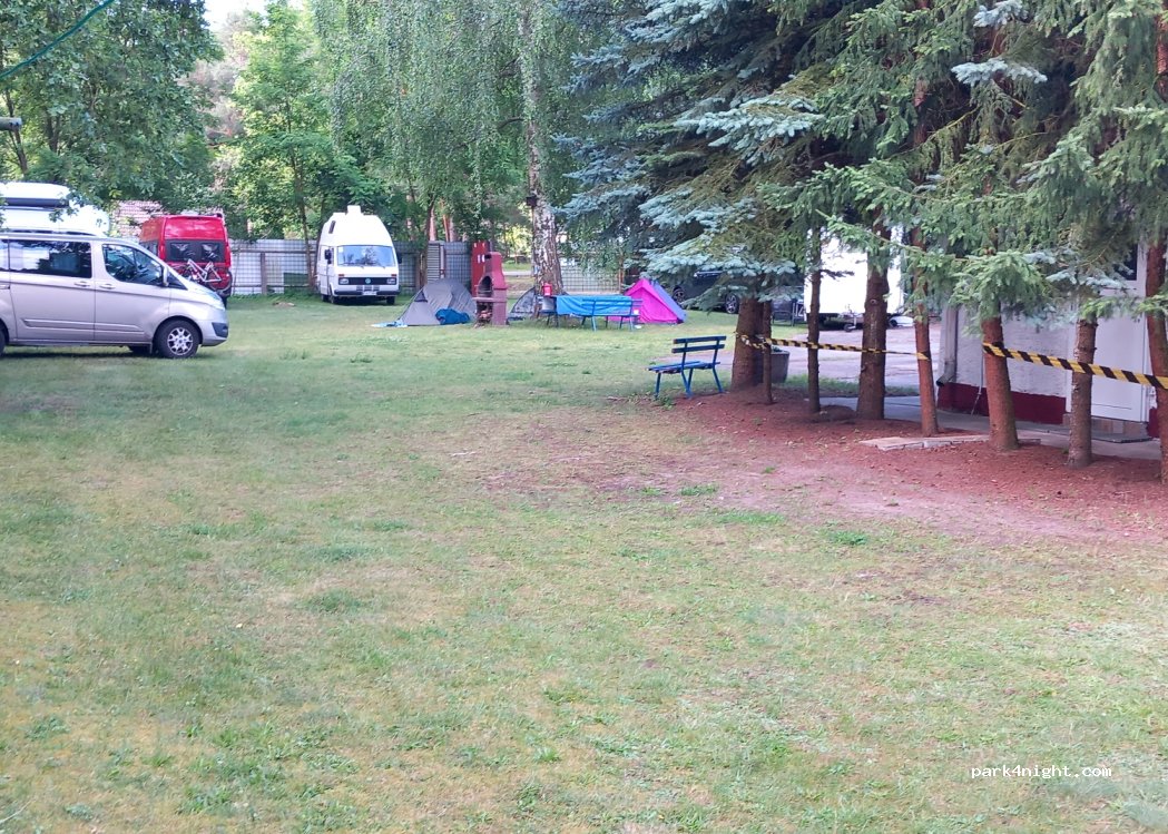 Wohnmobilstellplatz | Biker-Hostel — foto 4