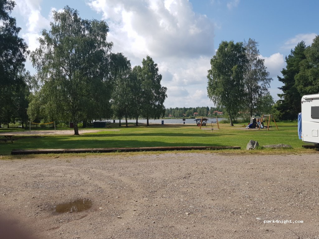 (645 62) Stallarholmen - 26 Överselövägen — foto