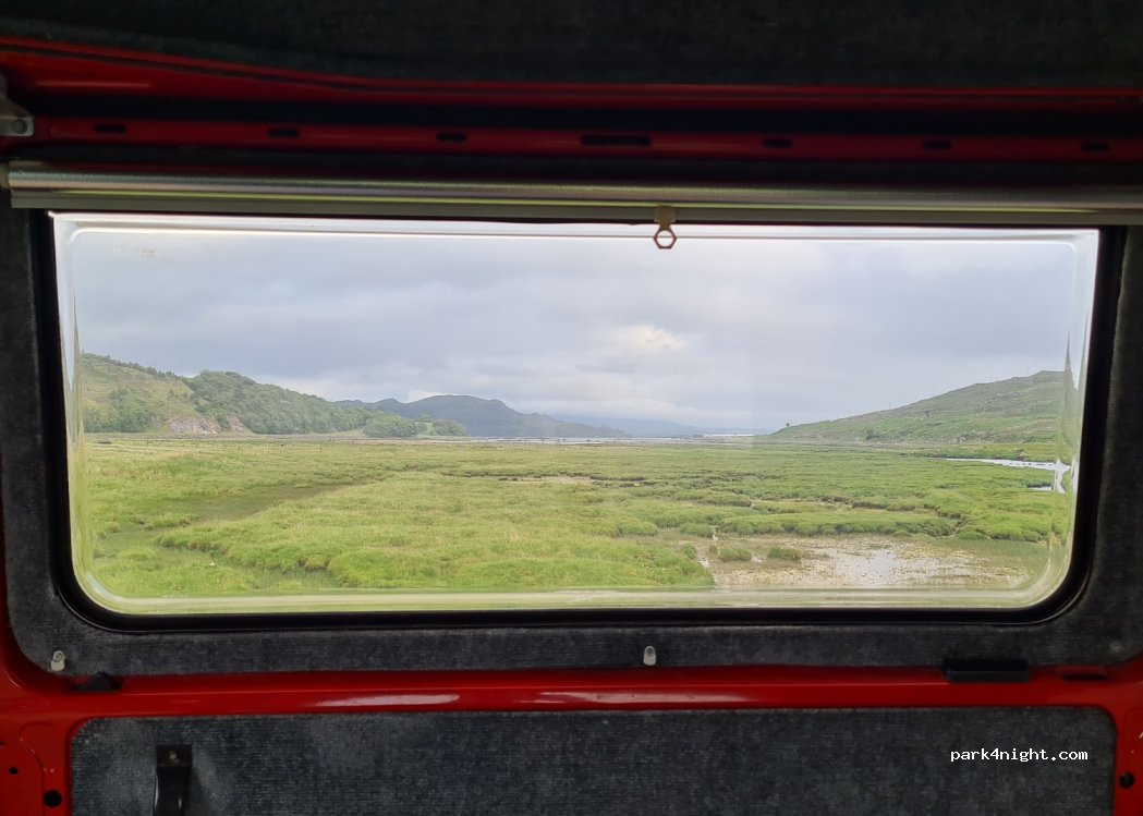 (IV54 8XE) Strathcarron - A896 — foto 2