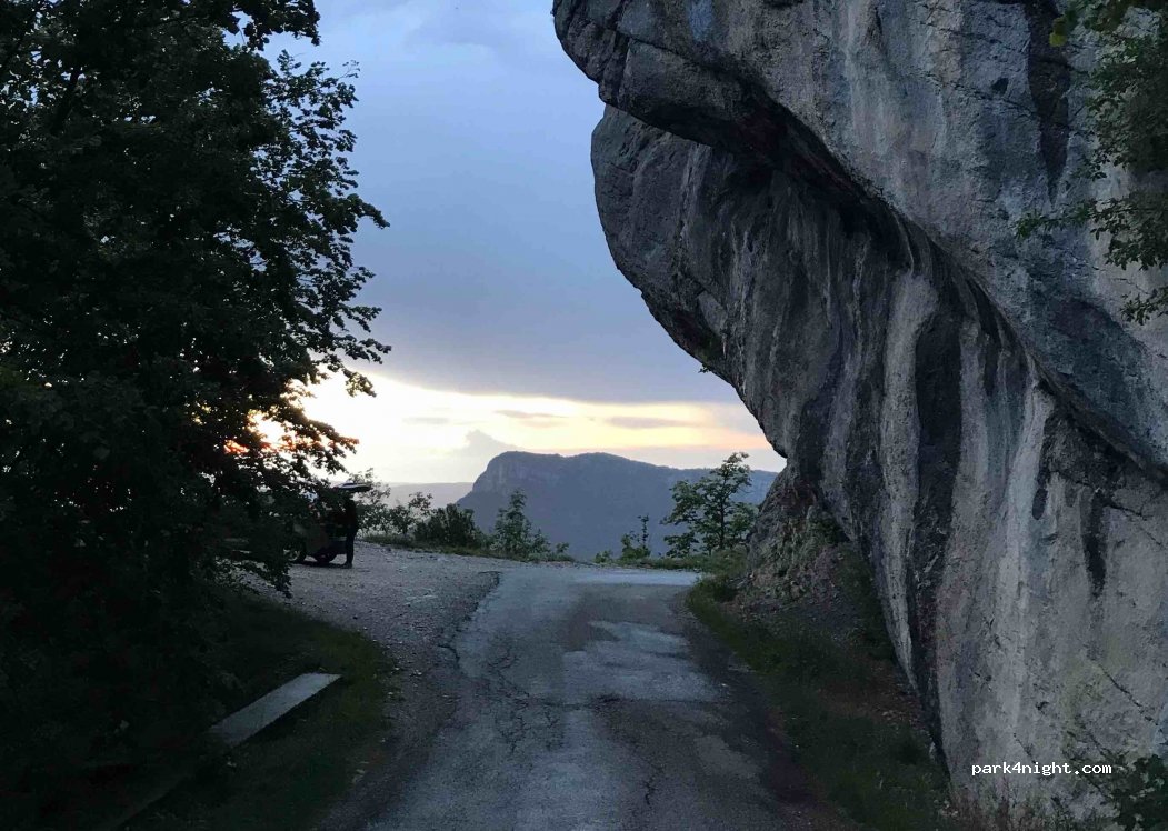 (38340) Voreppe - 4215-3447 Route de Chalais — foto